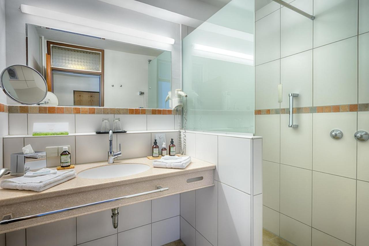 Brugger'S Hotelpark Am See ทิทิเซ-นอยชตัดท์ ภายนอก รูปภาพ