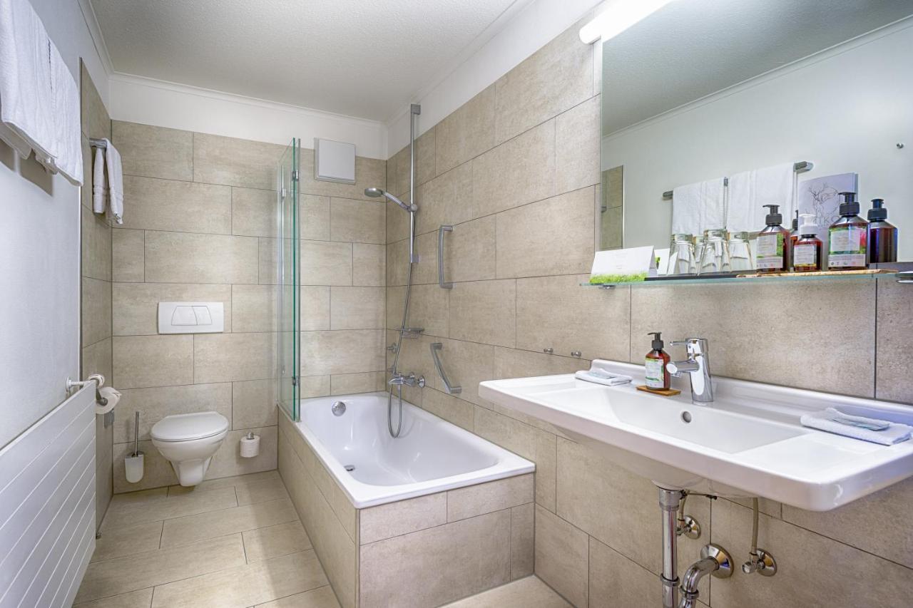 Brugger'S Hotelpark Am See ทิทิเซ-นอยชตัดท์ ภายนอก รูปภาพ