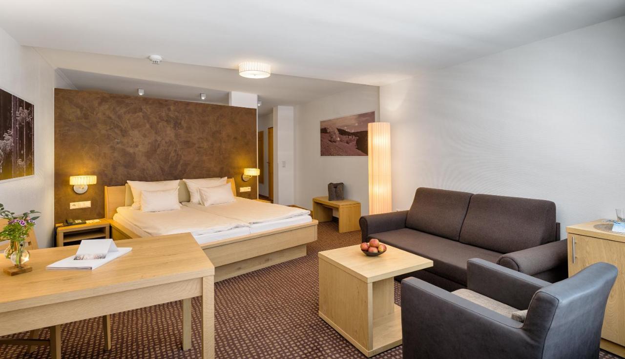 Brugger'S Hotelpark Am See ทิทิเซ-นอยชตัดท์ ภายนอก รูปภาพ