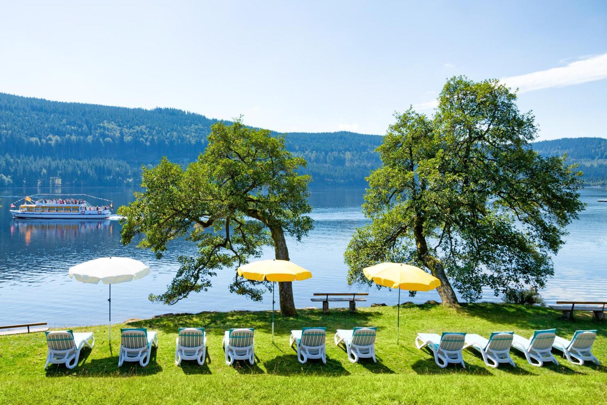 Brugger'S Hotelpark Am See ทิทิเซ-นอยชตัดท์ ภายนอก รูปภาพ